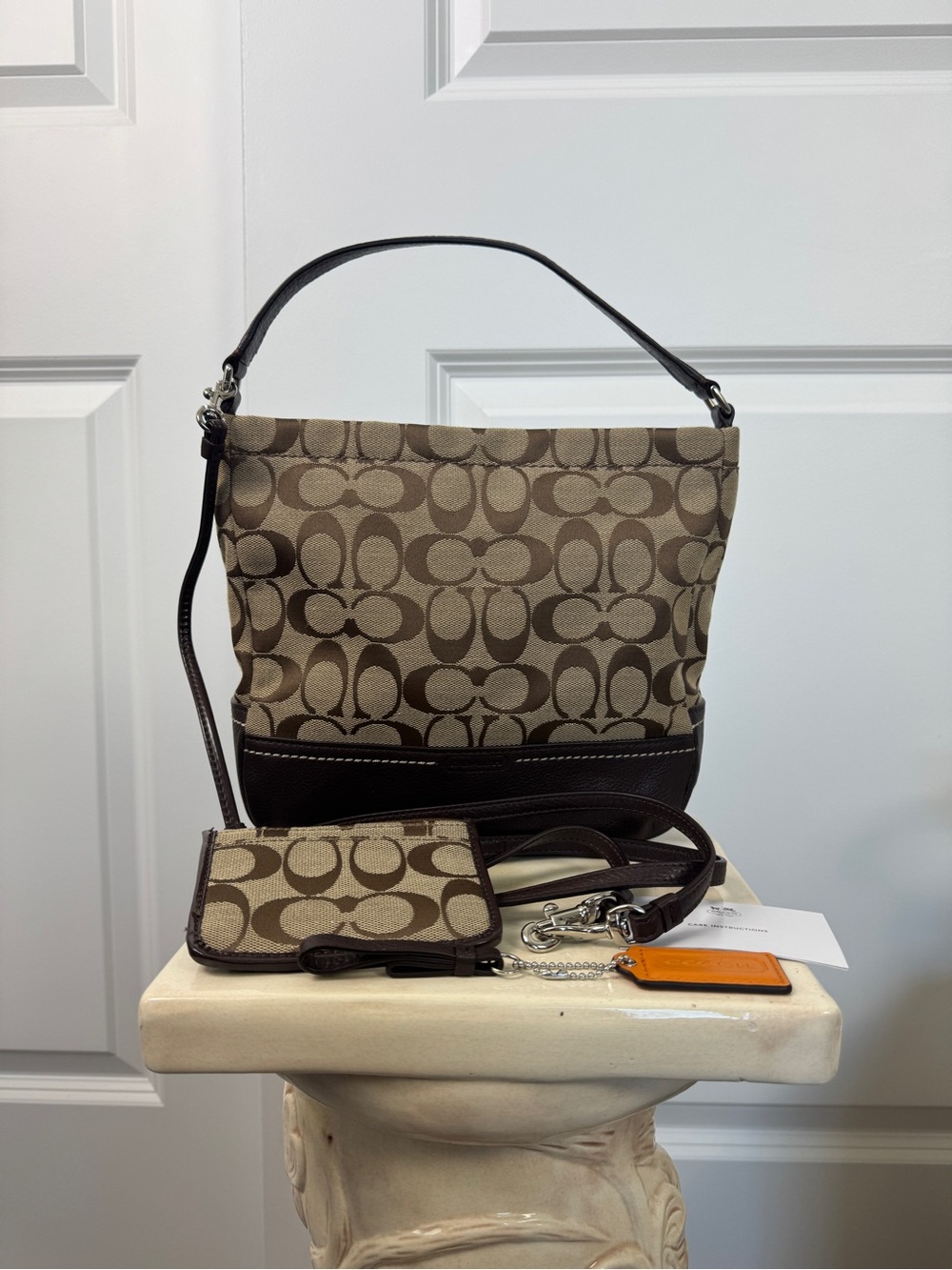 Coach Khaki/Mahogany Park Signature Hobo Shoulder Bag Handbag Purse w/Cardholder